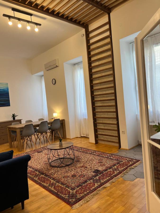 Апартаменты Azure King In The Heart Of *